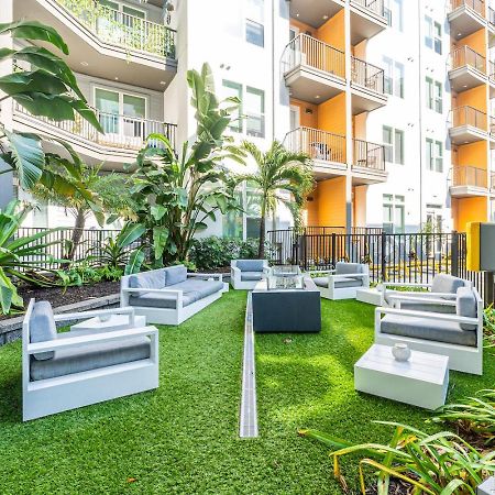 Апартаменты Tropical Field 1 Bed In Downtown With Free Parking Сент-Питерсберг Экстерьер фото